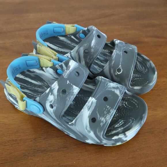 CROCS - KIDS CLS ALL-TERRAIN MARBLED SANDAL J2 and J3 - Picture 1 of 8